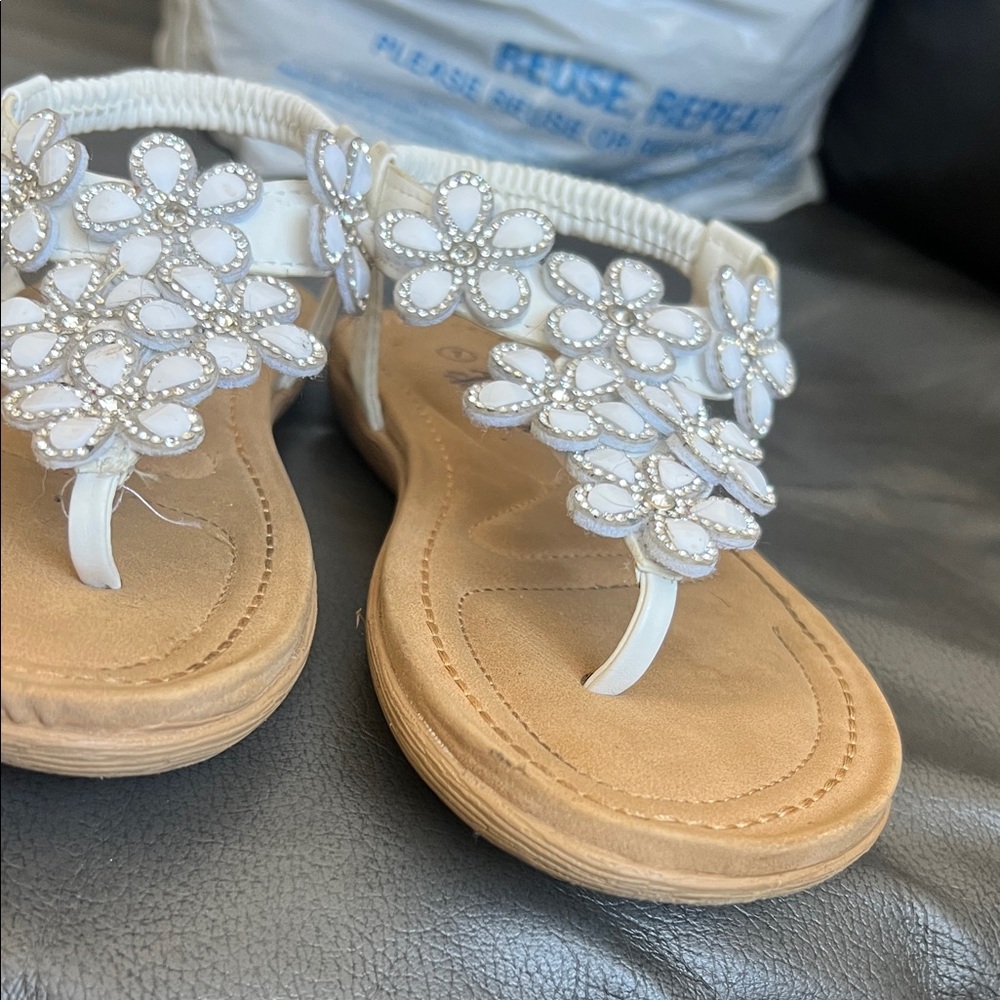 White Floral Sandals with Rhinestone Accents